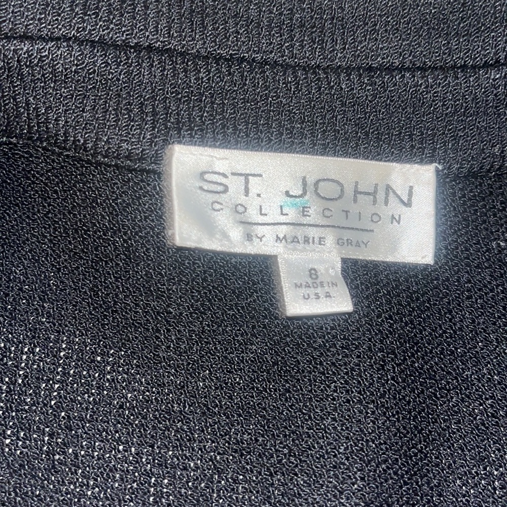 Beautiful Like new St. John zip up jacket - Picture 9 of 10